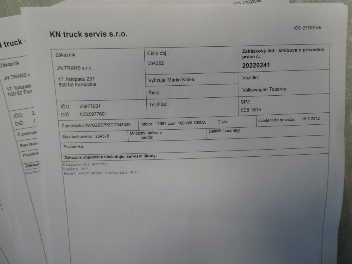 Volkswagen Touareg SUV / Terénní 3,0 l 180 kw