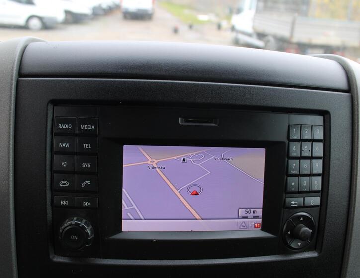 Mercedes-Benz Sprinter 12