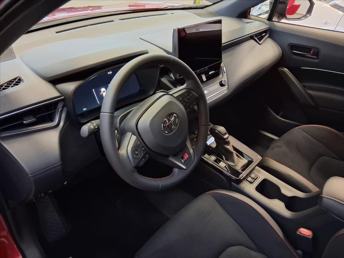 Toyota Corolla Cross SUV 2,0 l 131 kw