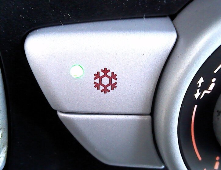 Mini Cooper Hatchback 1,6 l 90 kw