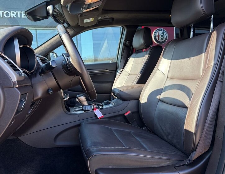 Jeep Grand Cherokee SUV / Terénní 3,0 l 184 kw