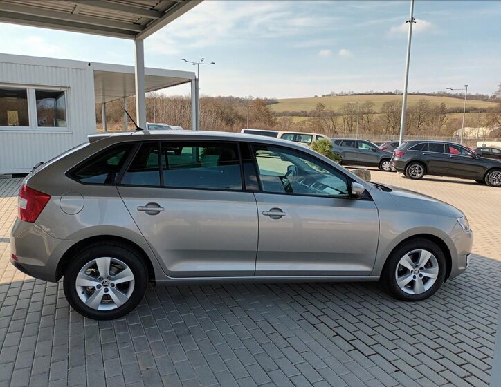 Škoda Rapid Hatchback 1,2 l 81 kw