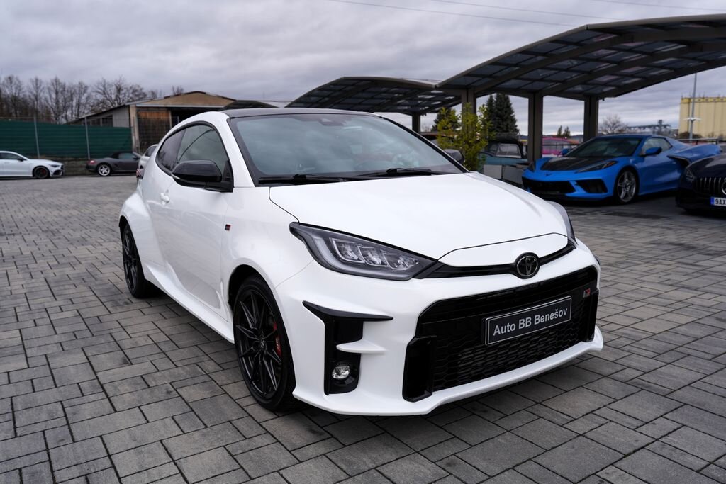 Toyota Ostatní Hatchback 1,6 l 192 kw