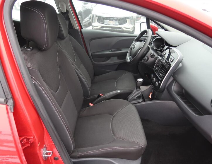 Renault Clio Hatchback 898,0 56 kw