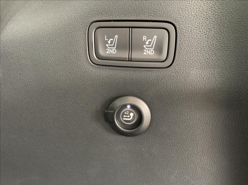 Hyundai Santa Fe SUV / Terénní 1,6 l 117 kw