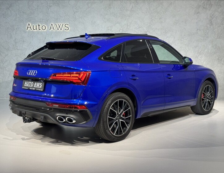 Audi SQ5 8
