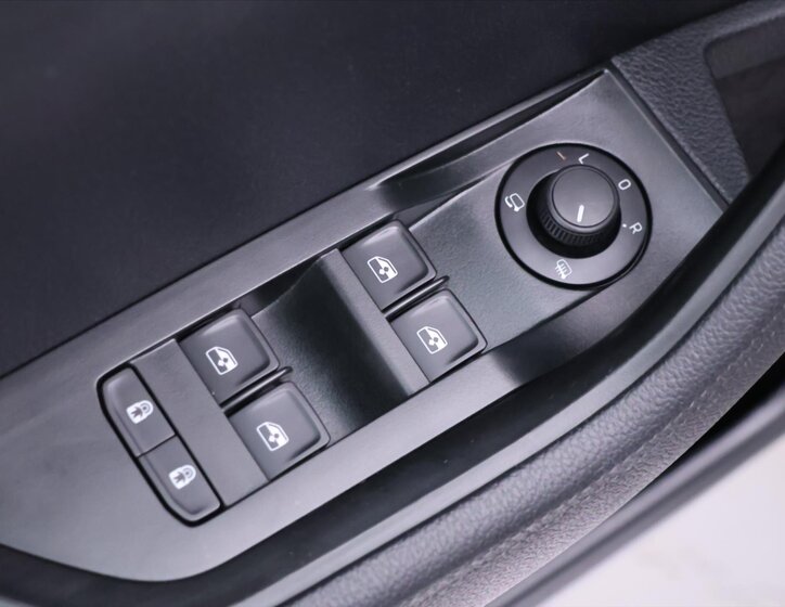 Škoda Superb Kombi 2,0 l 110 kw