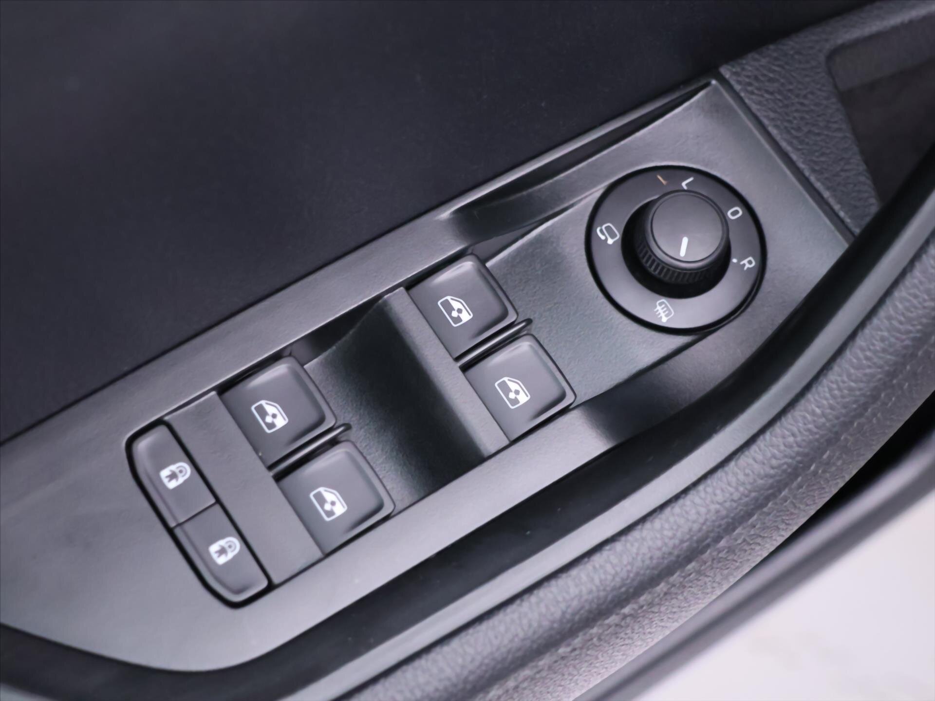 Škoda Superb Kombi 2,0 l 110 kw