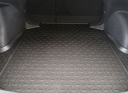 Toyota Corolla Sedan / Limuzína 1,8 l 72 kw