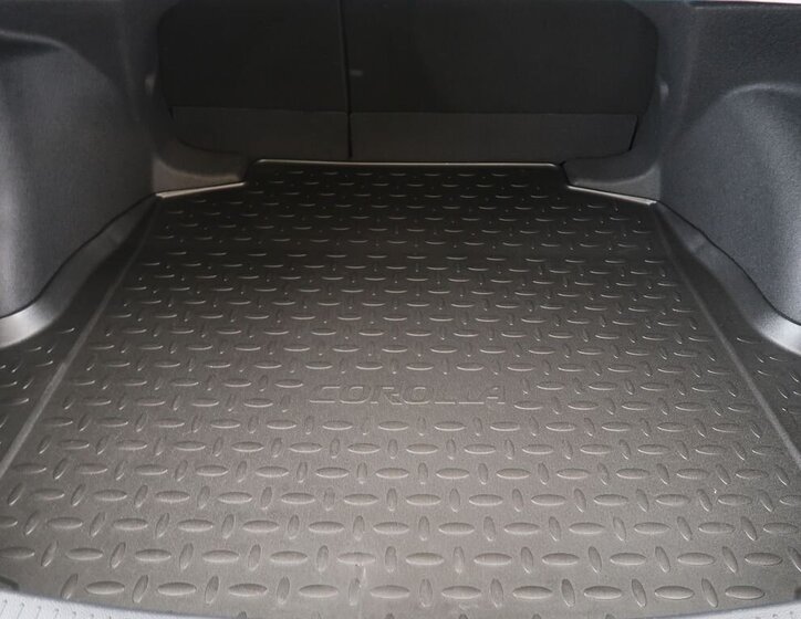 Toyota Corolla Sedan / Limuzína 1,8 l 72 kw