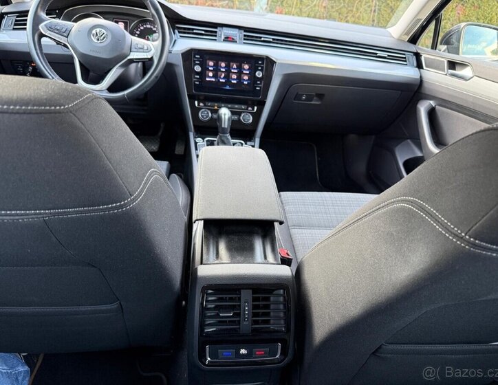 Volkswagen Passat Kombi 2,0 l 140 kw