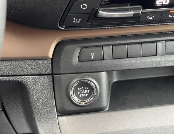 Toyota ProAce Verso 48