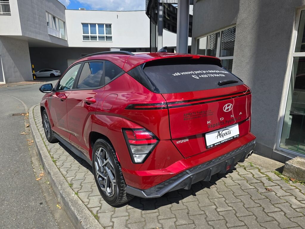 Hyundai Kona SUV / Terénní 1,6 l 125 kw