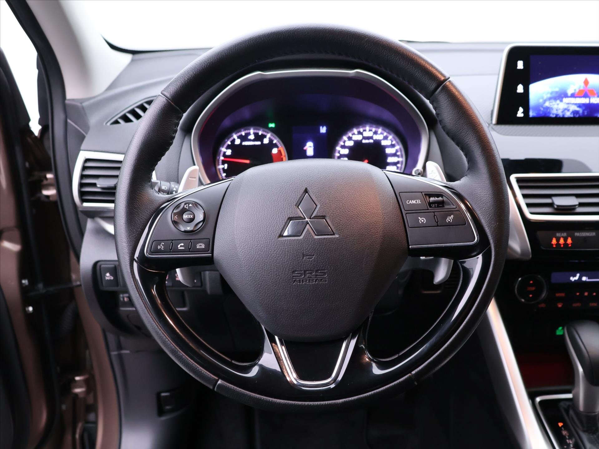 Mitsubishi Eclipse Cross SUV 1,5 l 120 kw