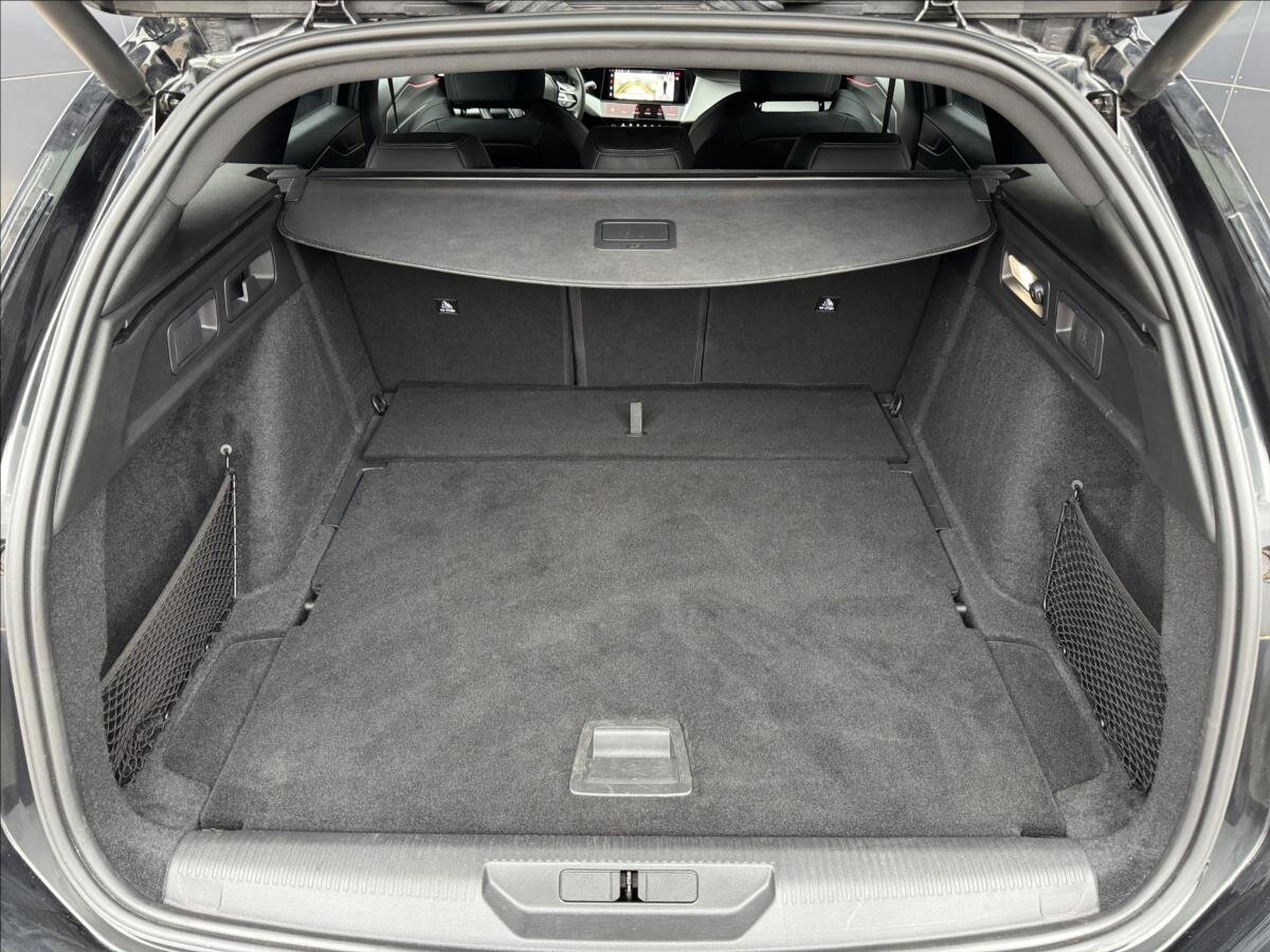 Peugeot 308 Kombi 1,2 l 96 kw