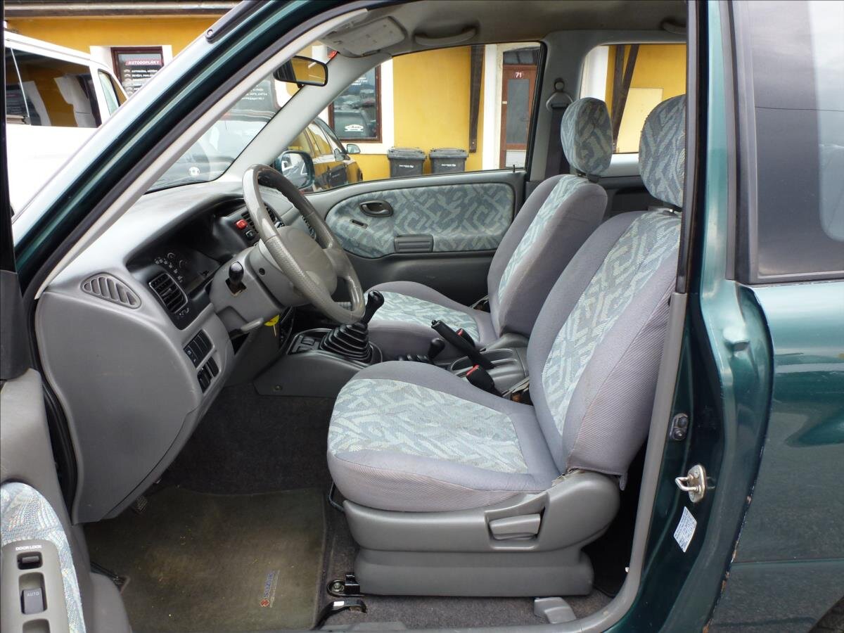 Suzuki Grand Vitara SUV / Terénní 2,0 l 94 kw