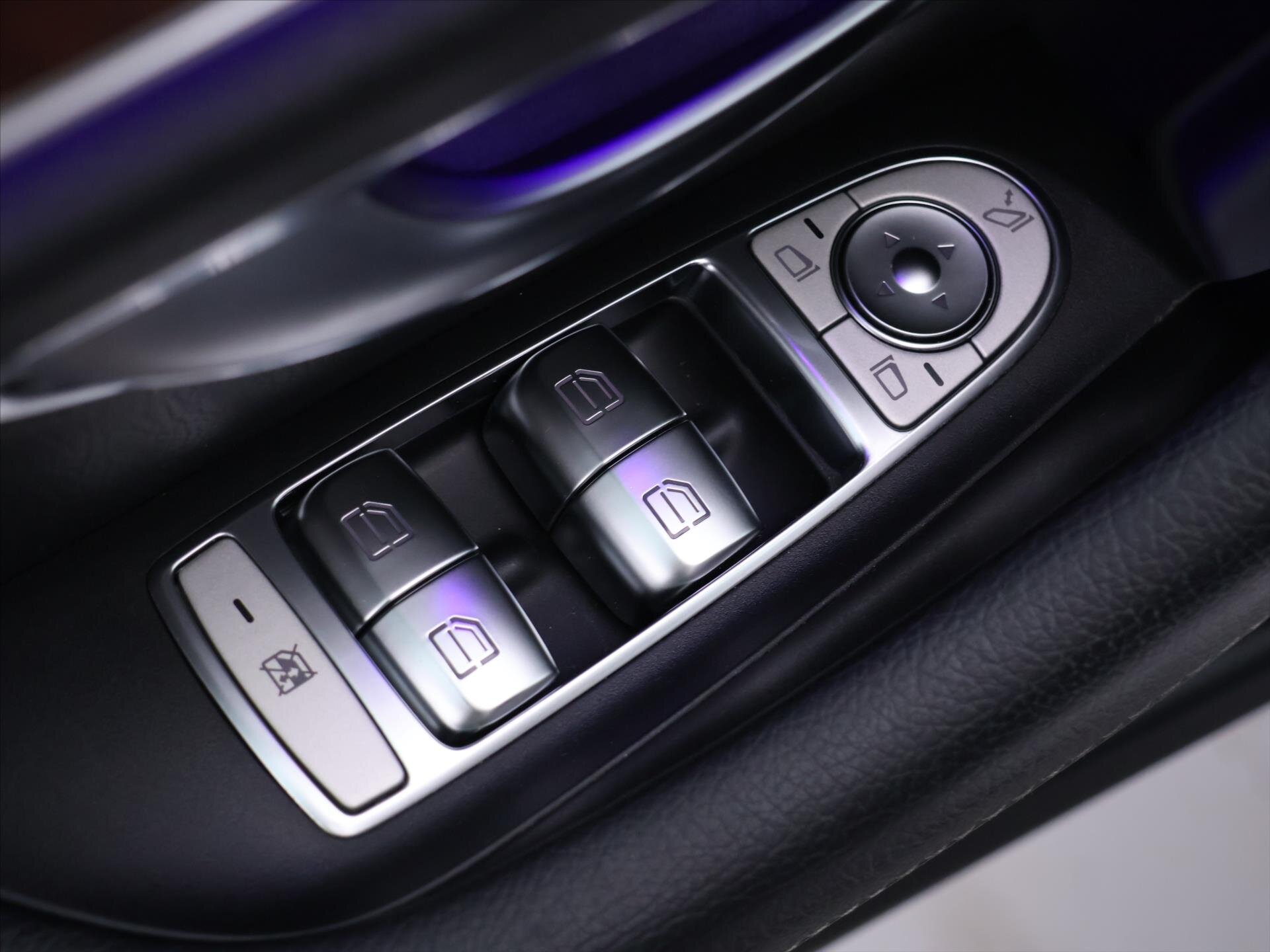 Mercedes-Benz Třídy E