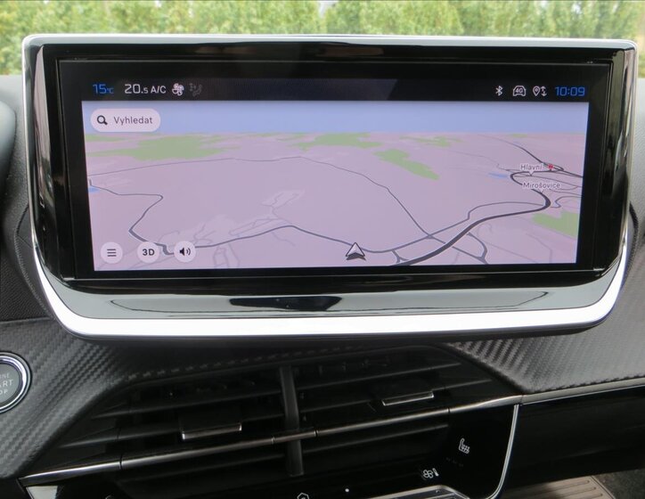 Peugeot 208 Hatchback 1,2 l 74 kw