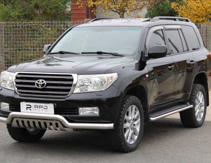 Toyota Land Cruiser 1
