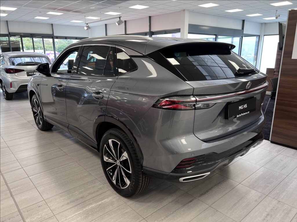 MG HS SUV 1,5 l 125 kw