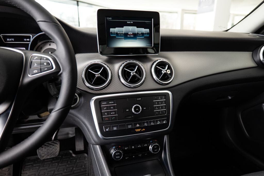 Mercedes-Benz GLA SUV / Terénní 2,1 l 130 kw