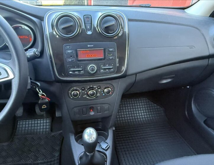 Dacia Sandero Hatchback 999,0 54 kw