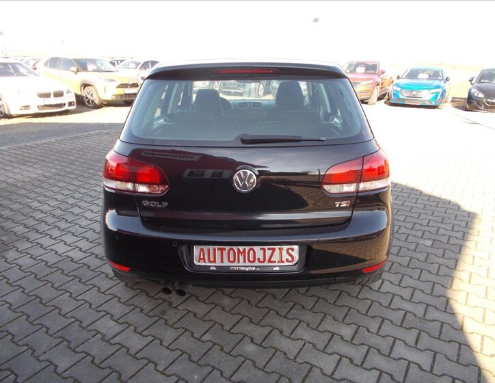 Volkswagen Golf Hatchback 1,4 l 90 kw