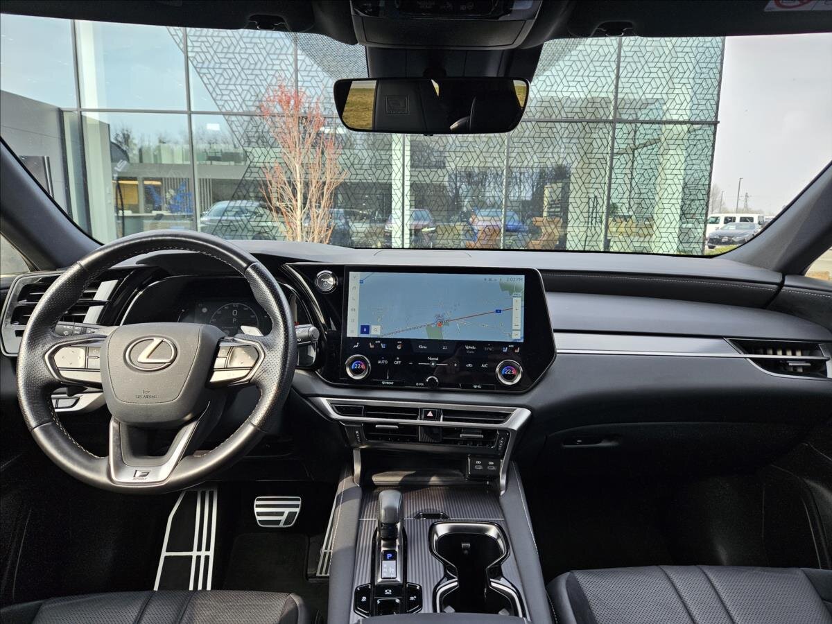 Lexus RX 500h SUV / Terénní 2,4 l 273 kw