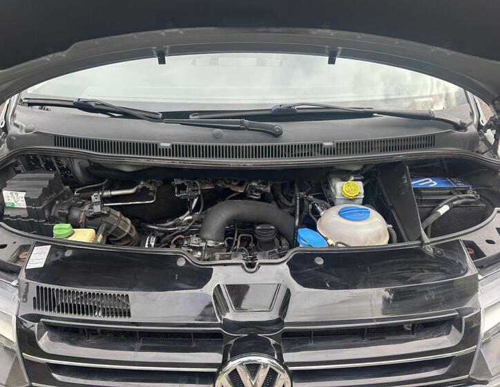 Volkswagen Transporter 57