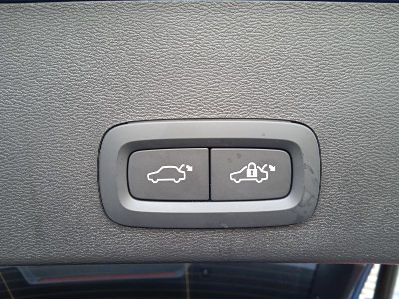 Volvo XC40 SUV 2,0 l 120 kw