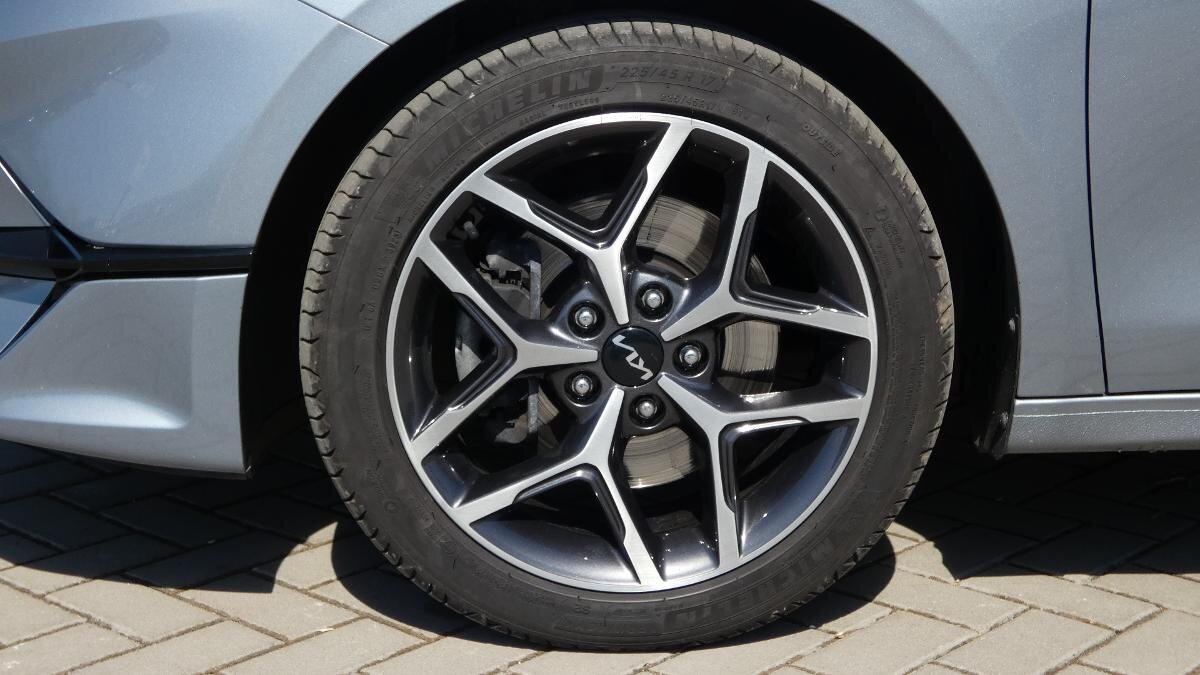 KIA Ceed Kombi 1,5 l 117 kw