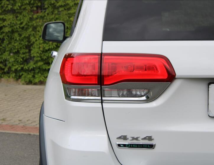 Jeep Grand Cherokee 47