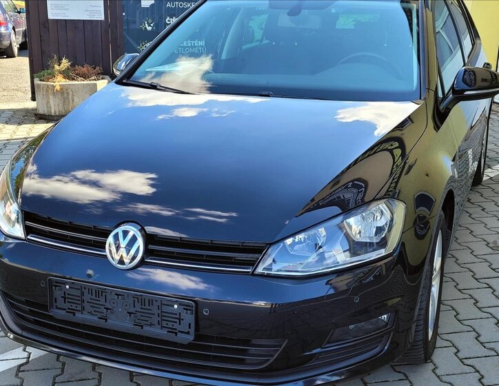 Volkswagen Golf Kombi 1,6 l 77 kw