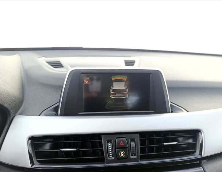 BMW X1 SUV 2,0 l 110 kw