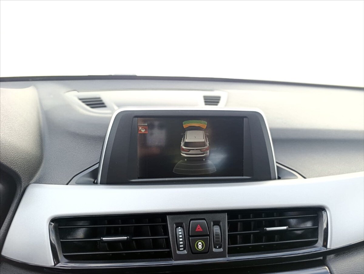 BMW X1 SUV 2,0 l 110 kw