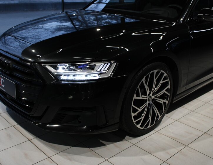 Audi S8 Ostatní 4,0 l 420 kw