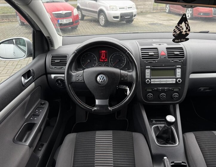 Volkswagen Golf 13
