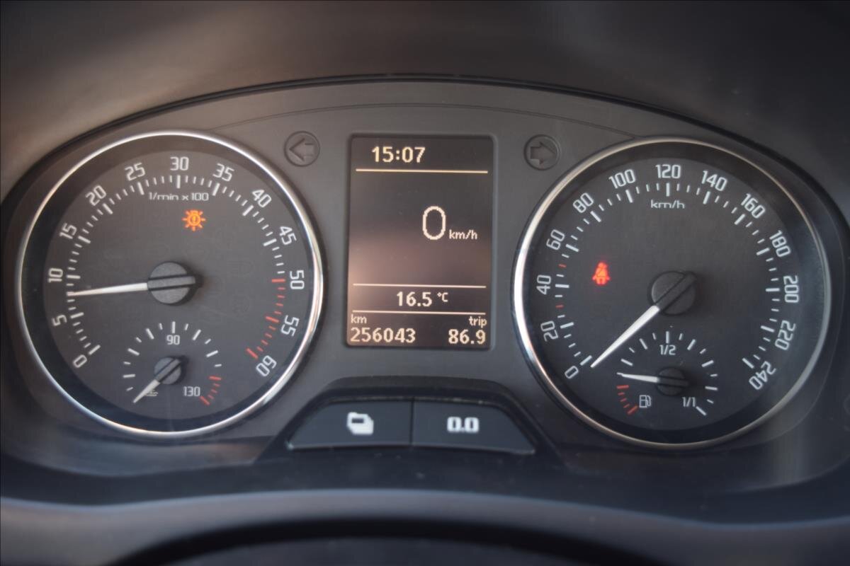 Škoda Fabia Hatchback 1,6 l 55 kw