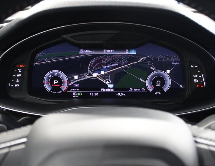 Audi Q8 SUV 3,0 l 210 kw