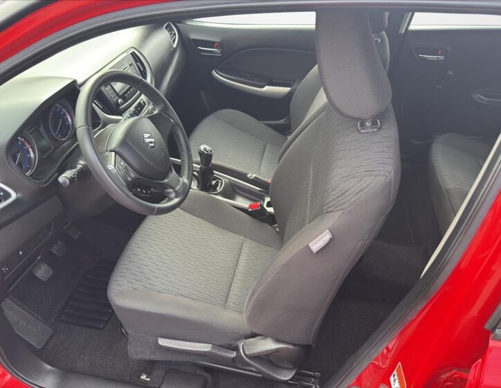 Suzuki Baleno Hatchback 1,2 l 66 kw