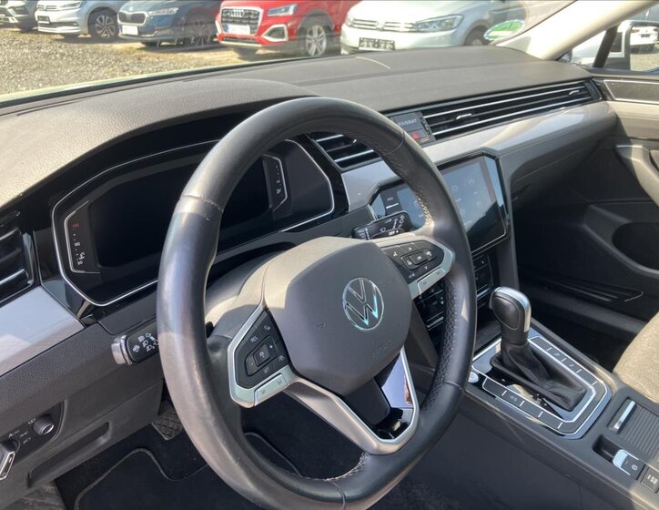 Volkswagen Passat Kombi 2,0 l 110 kw