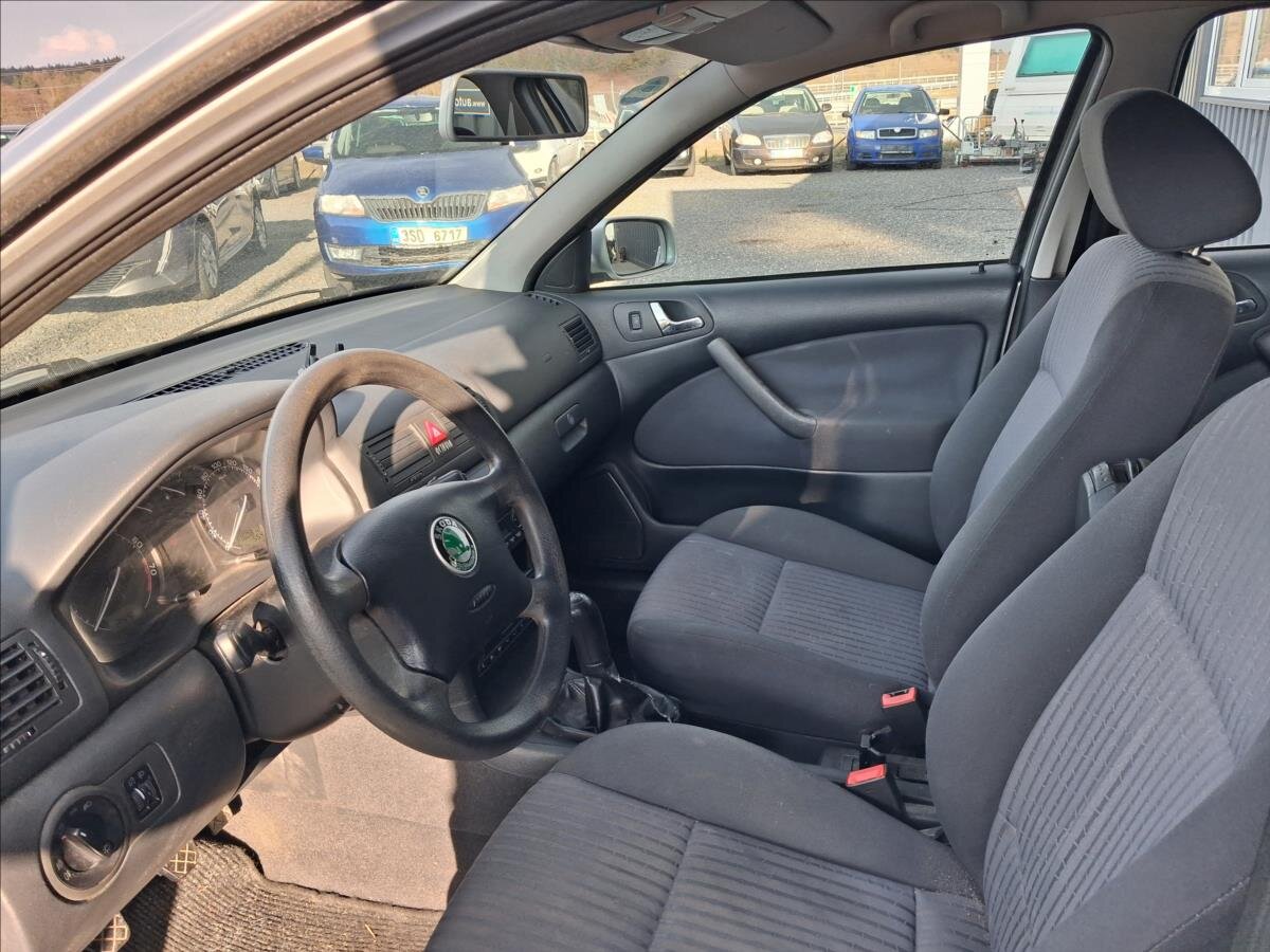 Škoda Octavia Sedan / Limuzína 2,0 l 85 kw