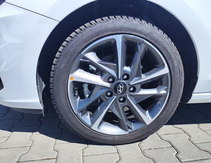 Hyundai i30 Kombi 1,5 l 103 kw