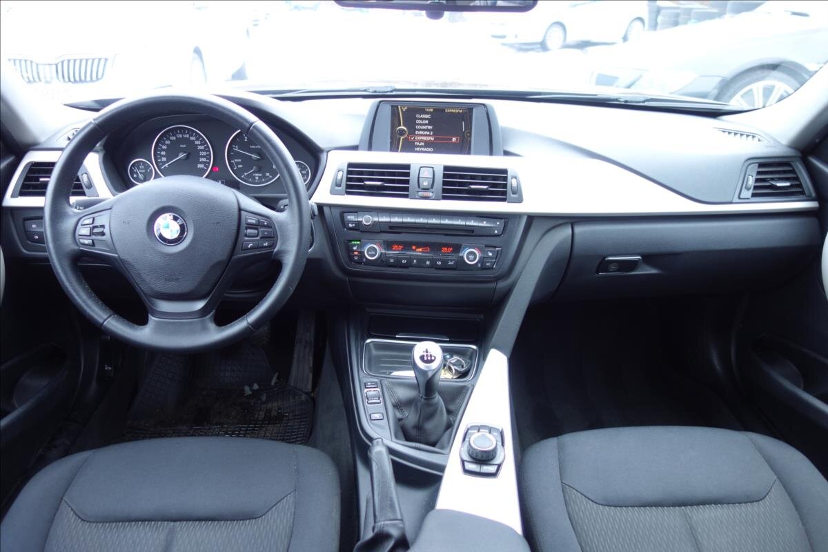 BMW Řada 3 Sedan 2,0 l 105 kw