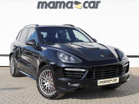 Porsche Cayenne SUV / Terénní 4,8 l 397 kw