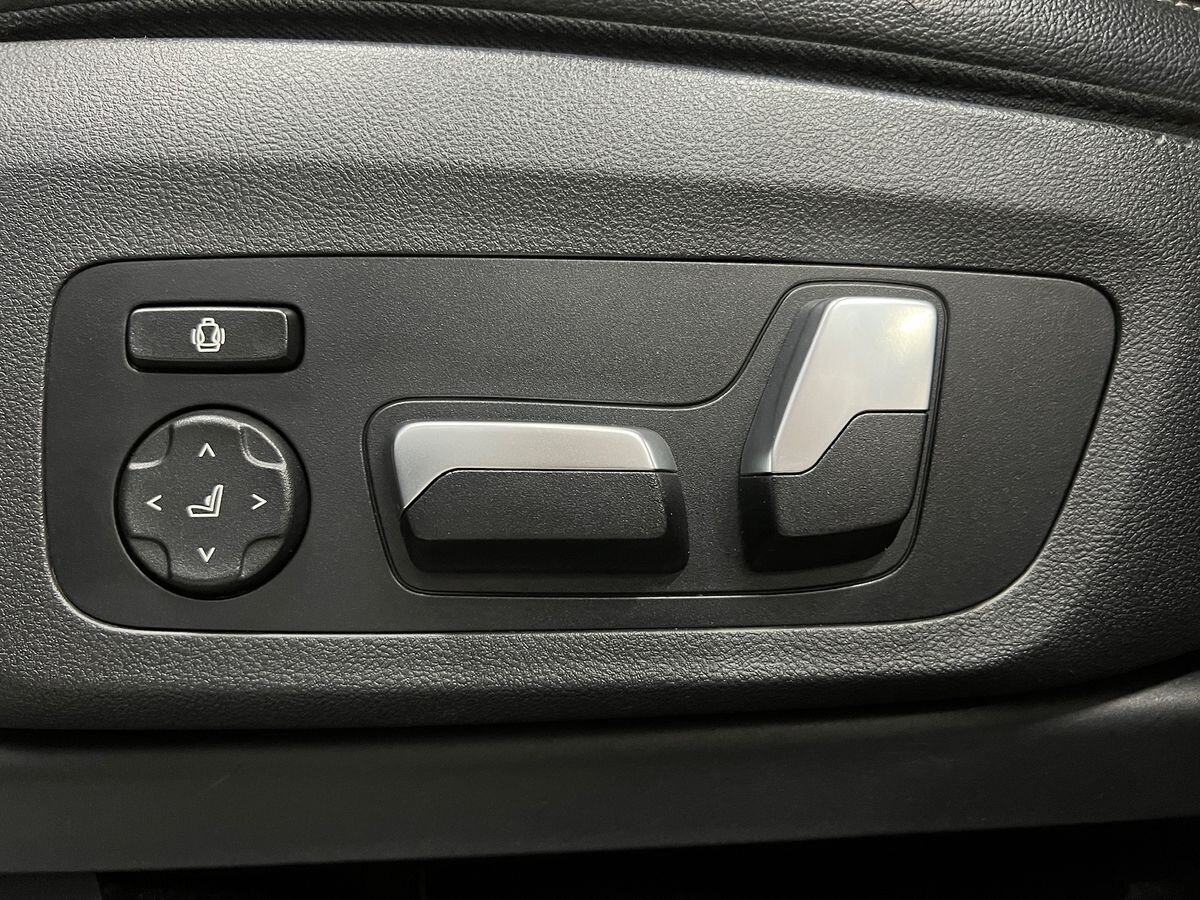 BMW X3 SUV / Terénní 3,0 l 195 kw