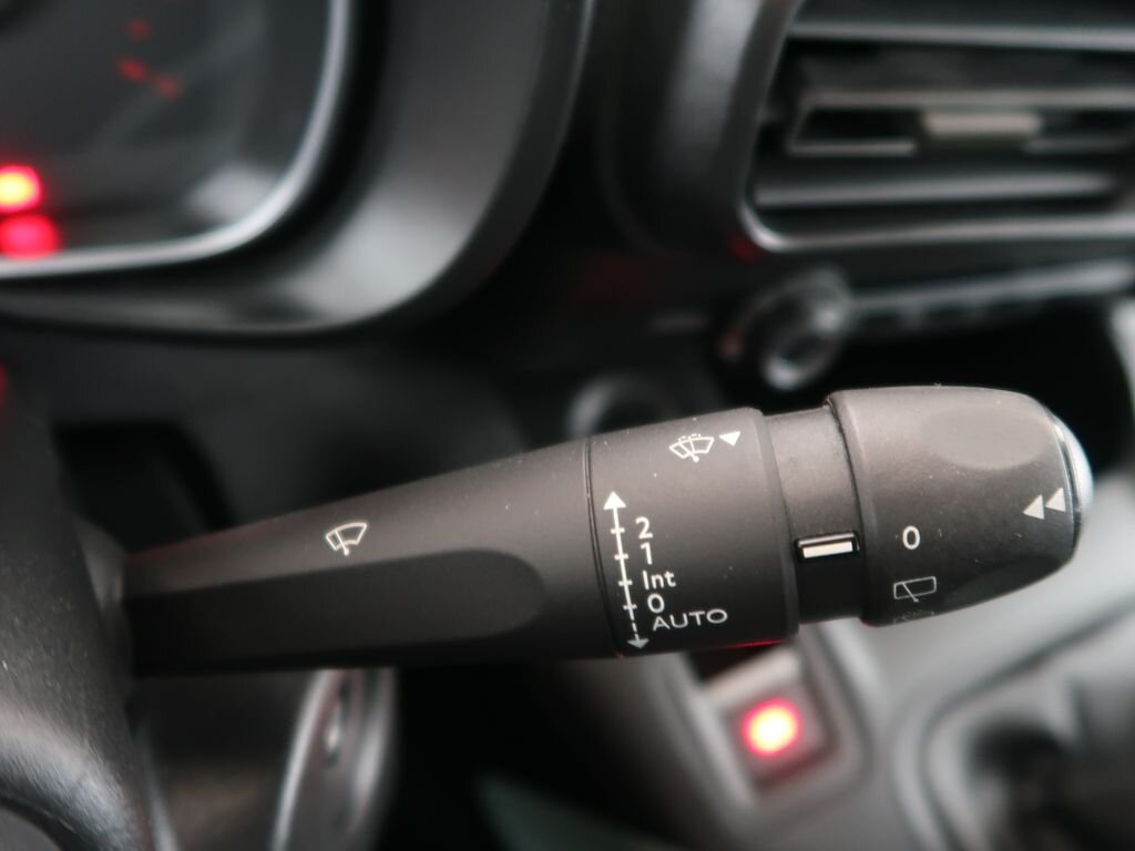 Citroën Berlingo MPV 1,5 l 75 kw