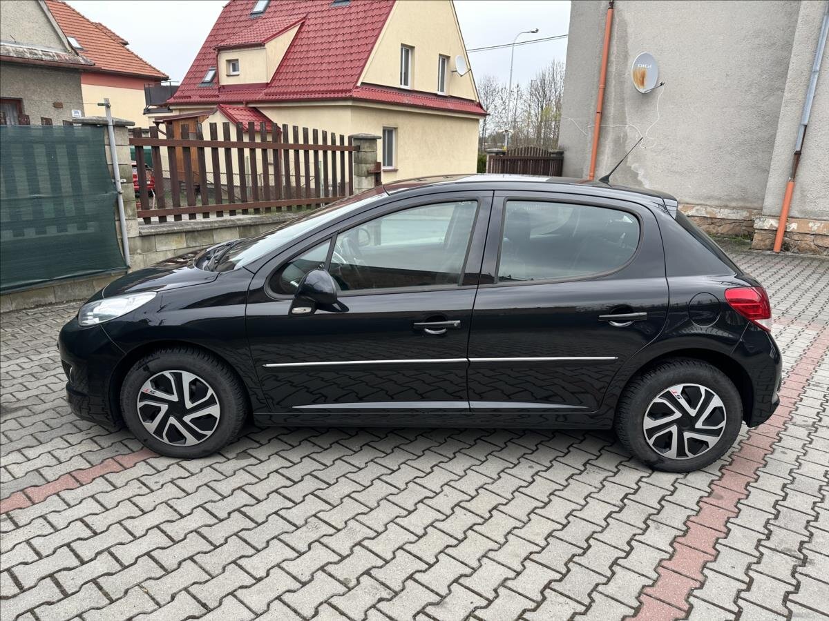 Peugeot 207 Hatchback 1,4 l 54 kw