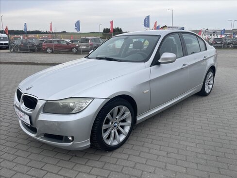 BMW Řada 3 Sedan / Limuzína 2,0 l 105 kw