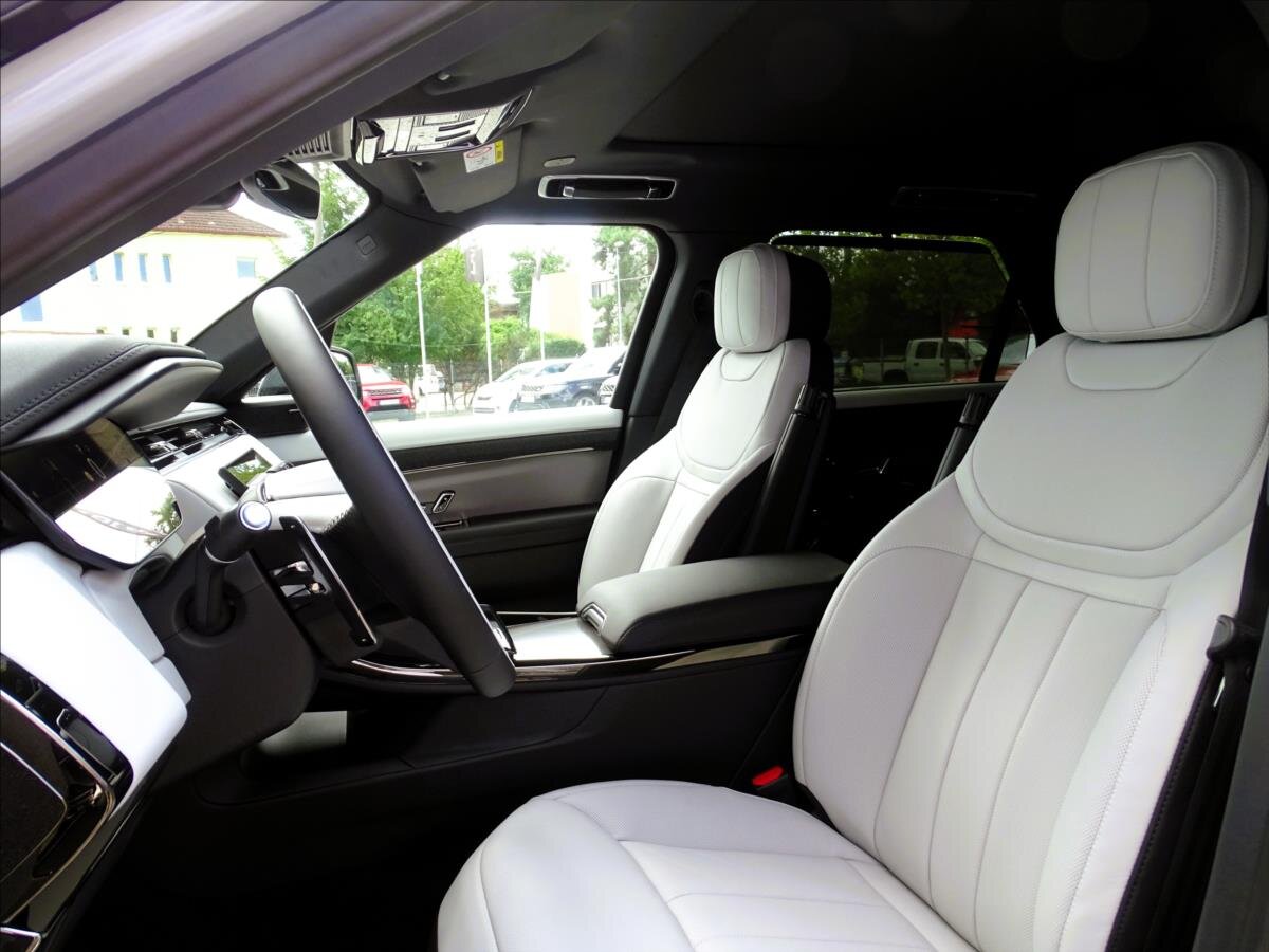 Land Rover Range Rover Sport SUV / Terénní 3,0 l 221 kw